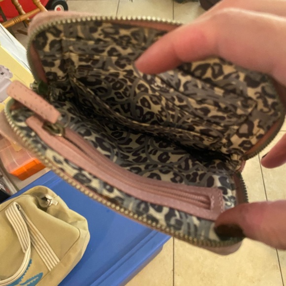 Coach wristlet - Picture 3 of 3